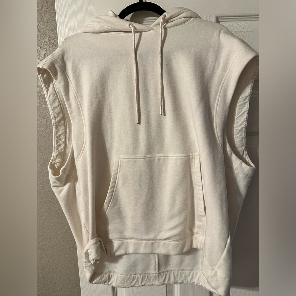 Athleta sleeveless hoodie